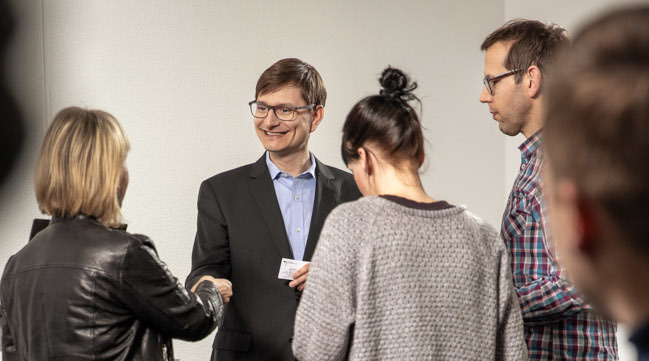 Mitarbeiter im BSI (Quelle: Bundesamt für Sicherheit in der Informationstechnik / Fotograf Markus Feger) Mitarbeiter im BSI