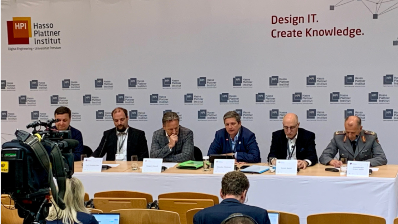 Potsdamer Konferenz für Nationale Cybersicherheit (Quelle: BSI) Potsdamer Konferenz für Nationale Cybersicherheit