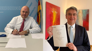 BSI-Präsident Arne Schönbohm (links) und BKartA-Präsident Andreas Mundt unterschreiben MoU (Quelle: BSI/BKartA) BSI-Präsident Arne Schönbohm (links) und BKartA-Präsident Andreas Mundt unterschreiben MoU
